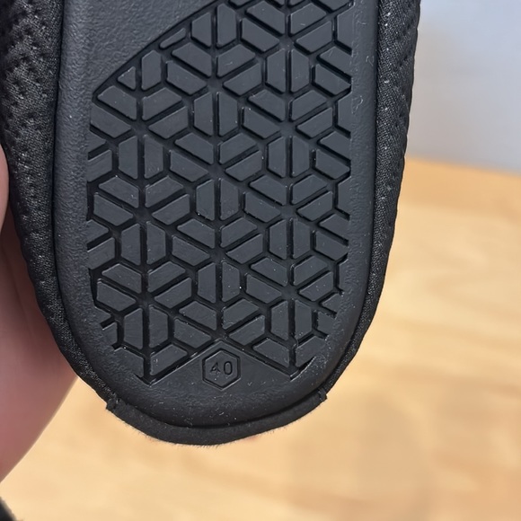 SEEKWAY WATER-SHOES - Picture 2 of 4